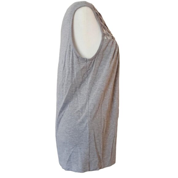 Grey Braided Lattice Collar Tank Top - Picture 3 of 6